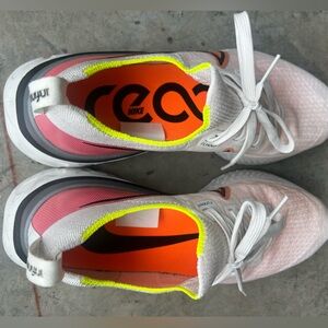 Nike Infinity Flyknit size 10 sneaker running